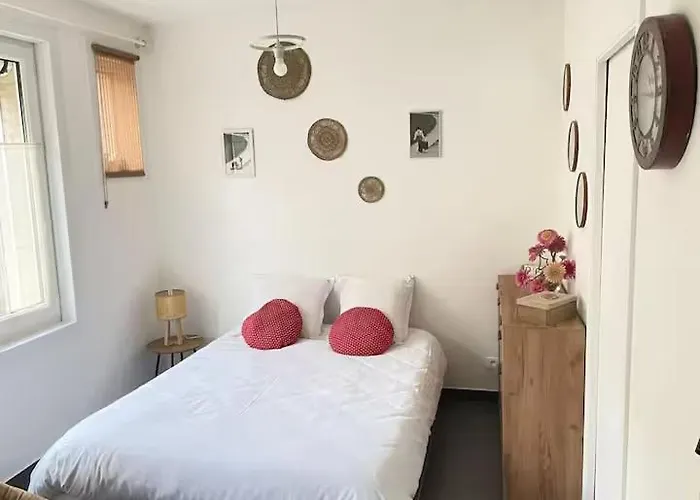 아파트 Petit Romantique A La Campagne Mastaing